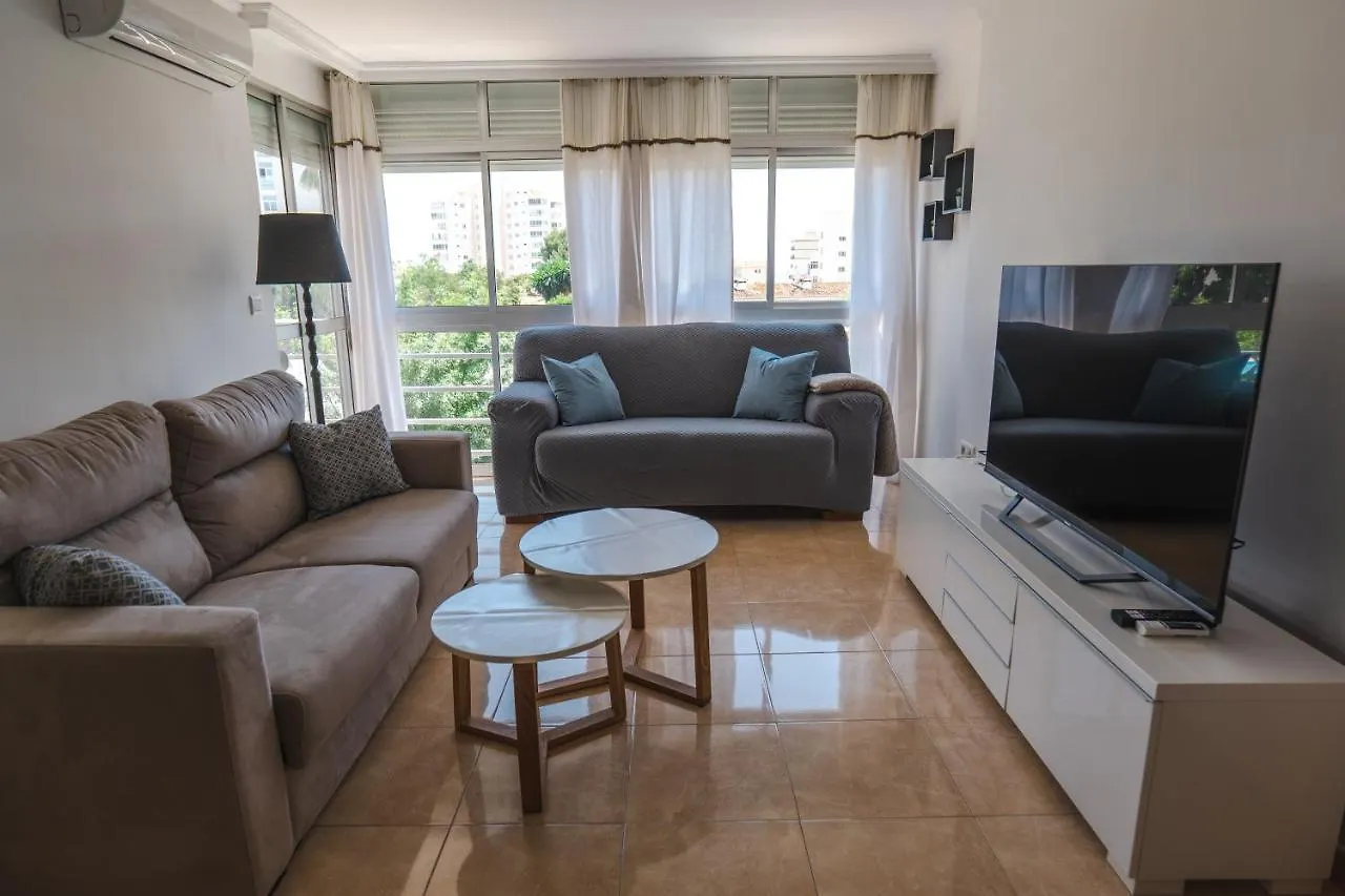 아파트 Apartamento Bonanza Playa 베날마데나코스타